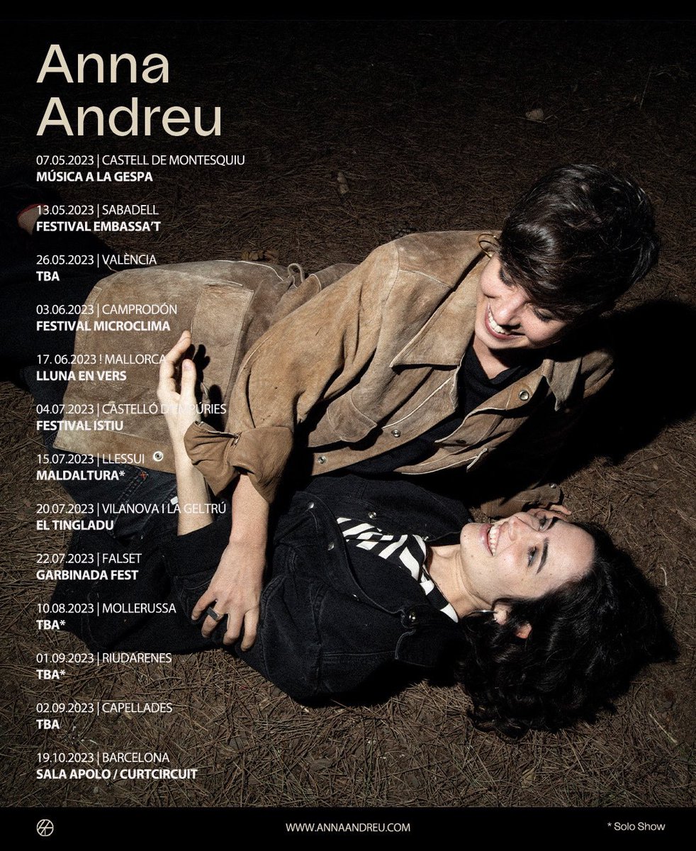 indieloversm's tweet photo. Noves dates en directe de l'@Anna_Andreu_, que a més de llençar-la pel terra com a mostra d'amor, també s'acompanyarà als concerts de la inseparable @ma_grau... 😉
Passaran per @embassat, #Maldaltura, @festival_istiu, @FestMicroclima, @Sala_Apolo / @curtcircuit... https://t.co/kypY4G13OX