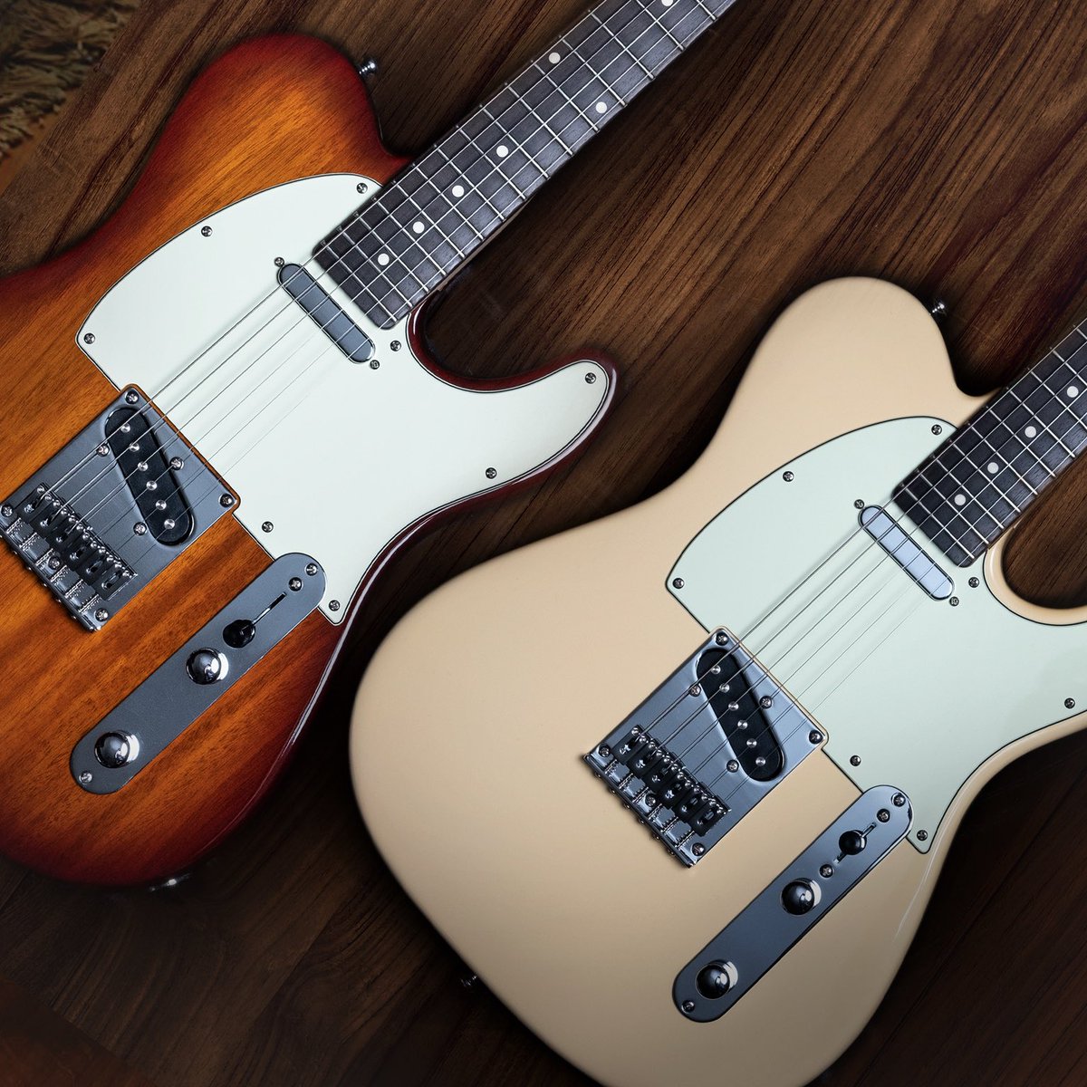 sireusaofficial's tweet photo. Don't wait to get your hands on the new Sire Larry Carlton T3, the T-style for everyone- it has the build, sound quality, and features present in higher valued electric guitars. Available in four expressive colors.
#JoyOfMusic #SireT3 #LarryCarton #SolidSire https://t.co/PZDPcOhIvO