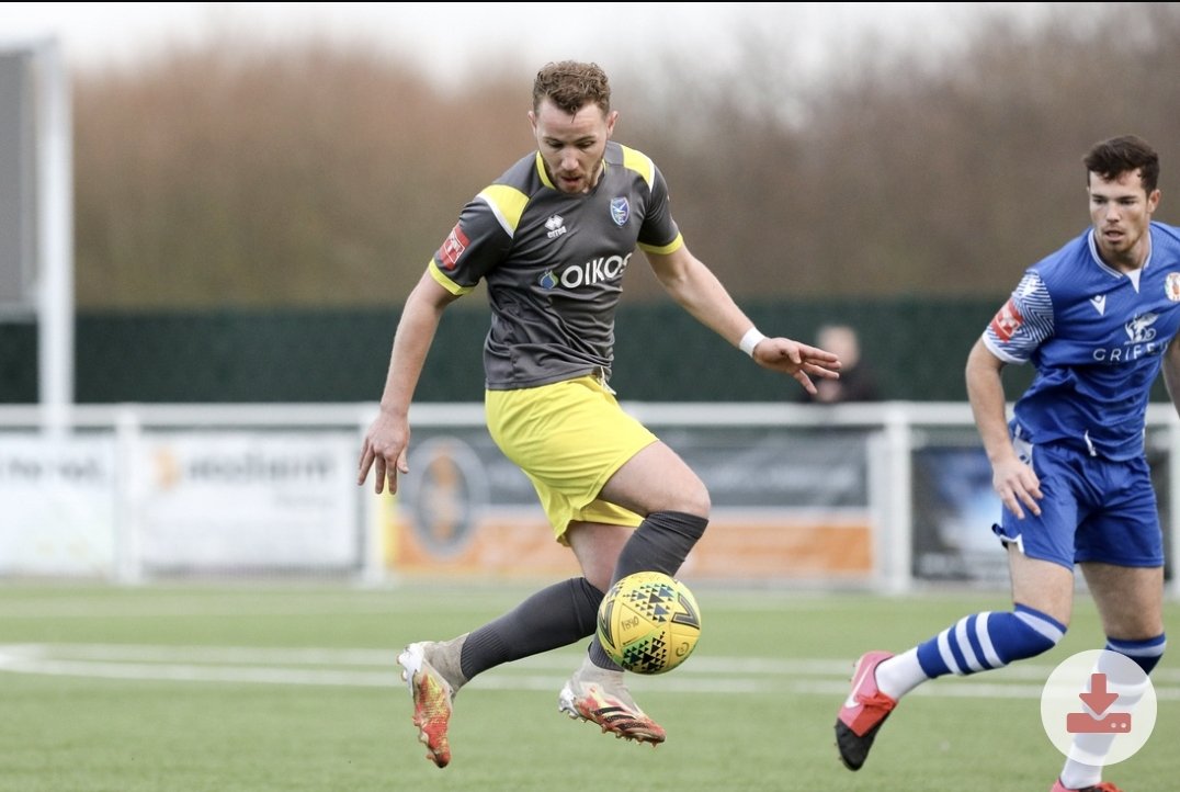 CIFC's tweet photo. 1️⃣0️⃣0️⃣ 𝐂 𝐋 𝐔 𝐁

A big congratulations to both @bobbymason9 and @Conor_Hubble - both will make their 100th appearance for the Gulls this evening!

Well done lads, here's to many more! 💛💙 👏 https://t.co/pyjAEA7fDt