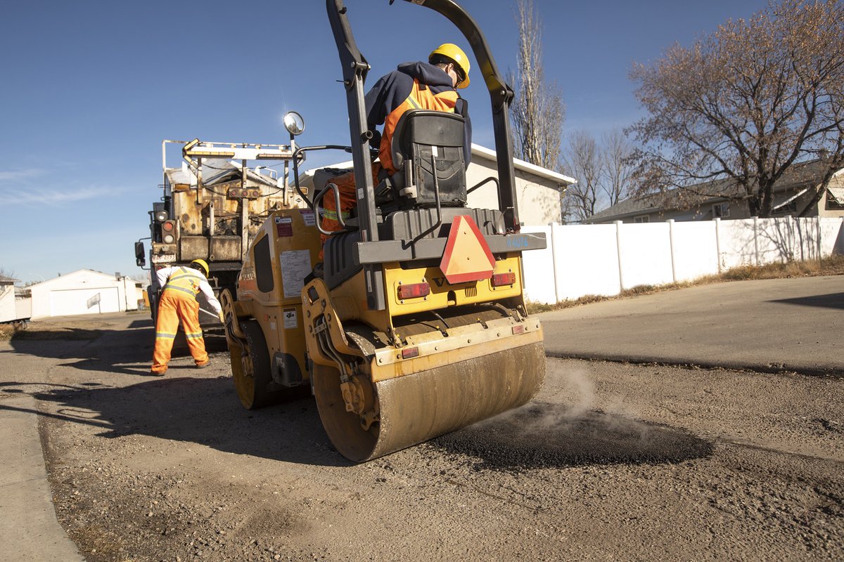 Don’t forget to report potholes through the 311 app. Once reports are received, potholes are inspected/prioritized for repairs. To be "filled in" on how crews manage potholes, how they form or to submit a notification, check out edmonton.ca/potholes. 

#YegTraffic #YegRoads