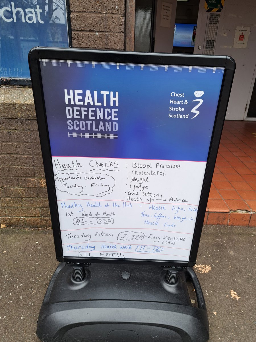 A great visit to @CHSScotland Maryhill Hub today, some truly inspiring work going on to support good health in the local community, exercise, healthchecks, communication, walking, talking @JCJudson @lacowan @GlasgowCC Thanks to the Hub team!