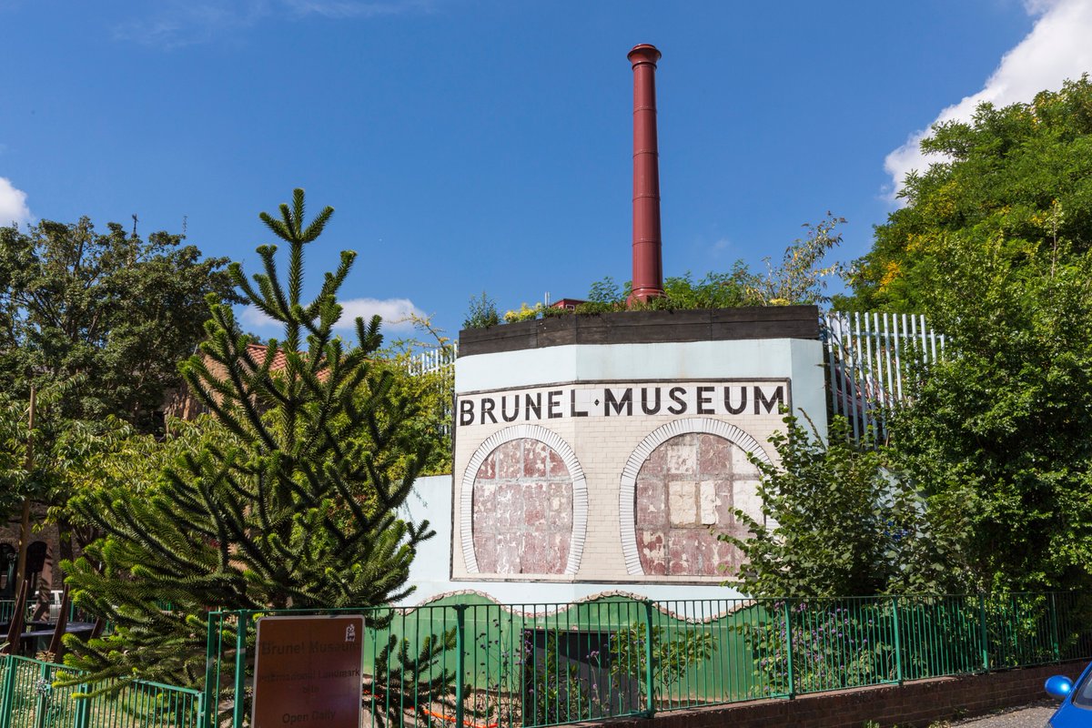 #DYK the @Brunel_Museum is in #CanadaWater? Marc and Isambard Kingdom Brunel worked to create the Thames Tunnel, the first in the world to be built under a navigable river 🌊 On its opening in 1843, 1M people paid a penny to visit ‘the 8th wonder of the world’! #WorldHeritageDay