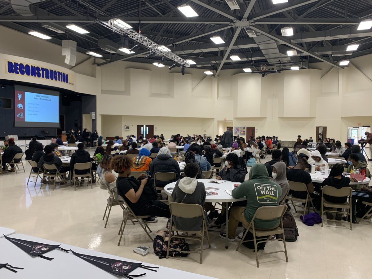 BasharHanna2's tweet photo. Full house at Enon Tabernacle with #philly area high school students interested in #commonwealthU #Bloomsburg #lockhaven and #mansfield. A huge #thankyou to @SenatorHaywood for the #partnership and pastor Waller for hosting us! #future #statesystem @commonwealthUniversity https://t.co/wqc9QztQ5s