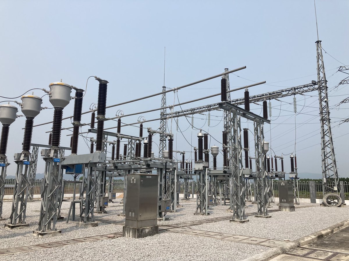 Conan Herve (@conan_herve) on Twitter photo #Vietnam Visite de la #centralesolaire de #CatHiep de 49,5MWp développée par <a href="/greenyellow/">GreenYellow</a> dans la province de #BinhDinh : un bel exemple de ce que peut faire le secteur privé 🇫🇷avec l’appui du secteur bancaire 🇻🇳 #BIDV; de bon augure pour la réussite du #JETP ! <a href="/AFD_France/">Agence Française de #Développement (AFD) 🇫🇷 🇪🇺</a> #Vietnam Visite de la #centralesolaire de #CatHiep de 49,5MWp développée par <a href="/greenyellow/">GreenYellow</a> dans la province de #BinhDinh : un bel exemple de ce que peut faire le secteur privé 🇫🇷avec l’appui du secteur bancaire 🇻🇳 #BIDV; de bon augure pour la réussite du #JETP ! <a href="/AFD_France/">Agence Française de #Développement (AFD) 🇫🇷 🇪🇺</a>