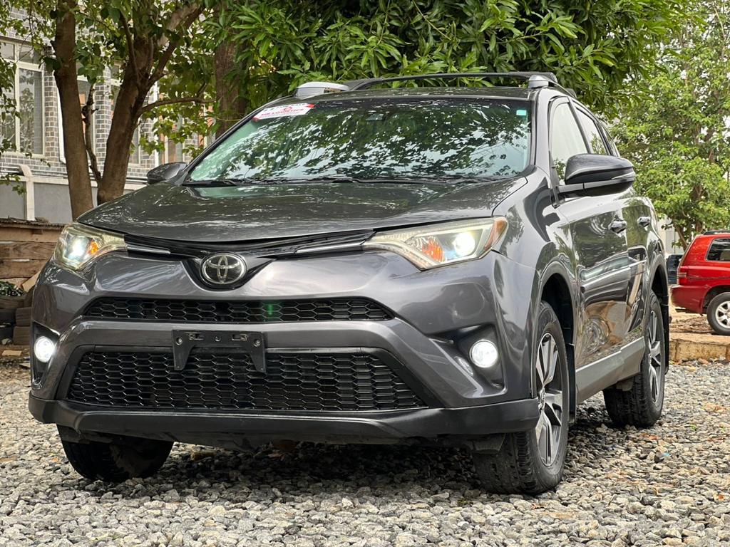 cripsncars's tweet photo. TOYOTA RAV4 2017 3 MONTHS USED.

PAID DUTY

NET PRICE: NGN 11MILLION

LOCATION: MAITAMA, ABUJA, NIGERIA 

Tel/WhatsApp/Telegram: Rector 📲 +2349029868944
.
Facebook / Twitter / Instagram / Snapchat: @cripsncars https://t.co/qw9duWLVBd