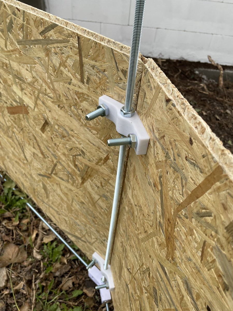 StorkNest_P's tweet photo. As promised: An Update about my 3D-printed geodesic greenhouse!

I designed an entrance for easier access and supported the base with some plywood walls.

Link in bio

#3Dprinting #greenhouse #geodesicdome #geodesicgreenhouse #3dprintedgreenhouse #3dprintedgeodesicdome #gardening https://t.co/jdcdWuTGR5