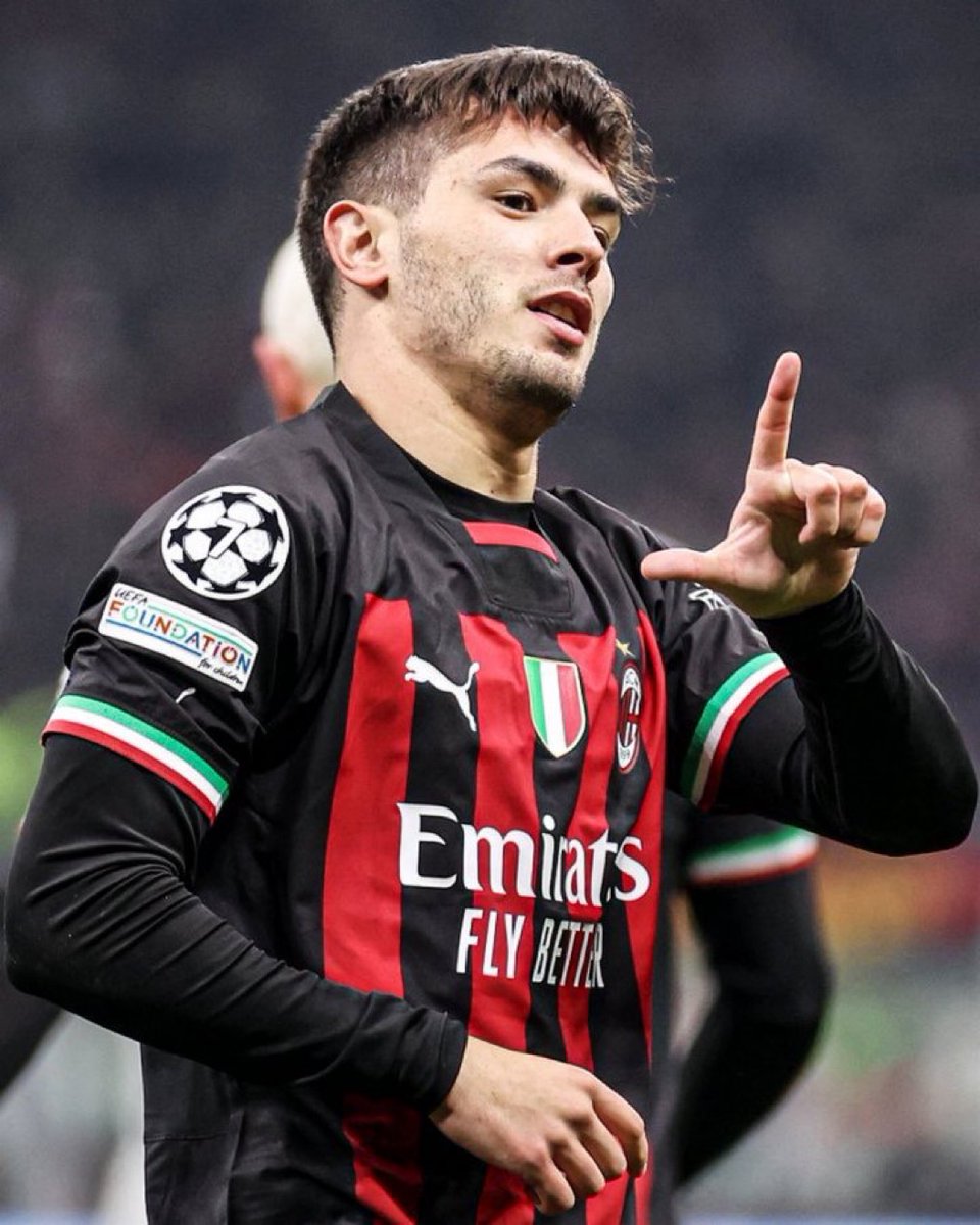 Madrid Zone tweet media