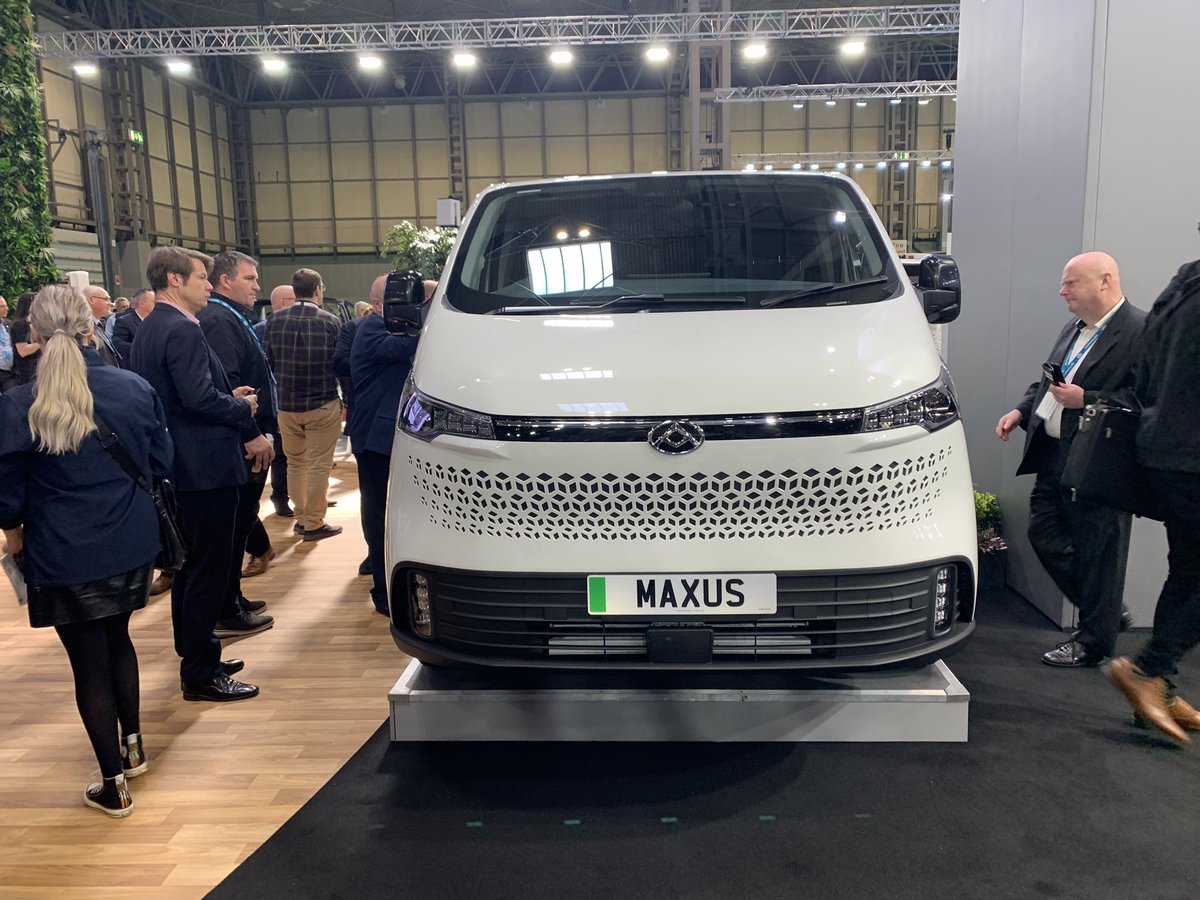 APicton_Glass's tweet photo. Great to see another new #electricvan launch at the @TheCVShow this year from @Saicmaxus_uk #eDeliver7 #mediumvan @APicton_Glass @GlassGuide @autovista_group @autovista24 #BEV #twolengths #twoheights #twobatteries https://t.co/3Um5ZjQq4N