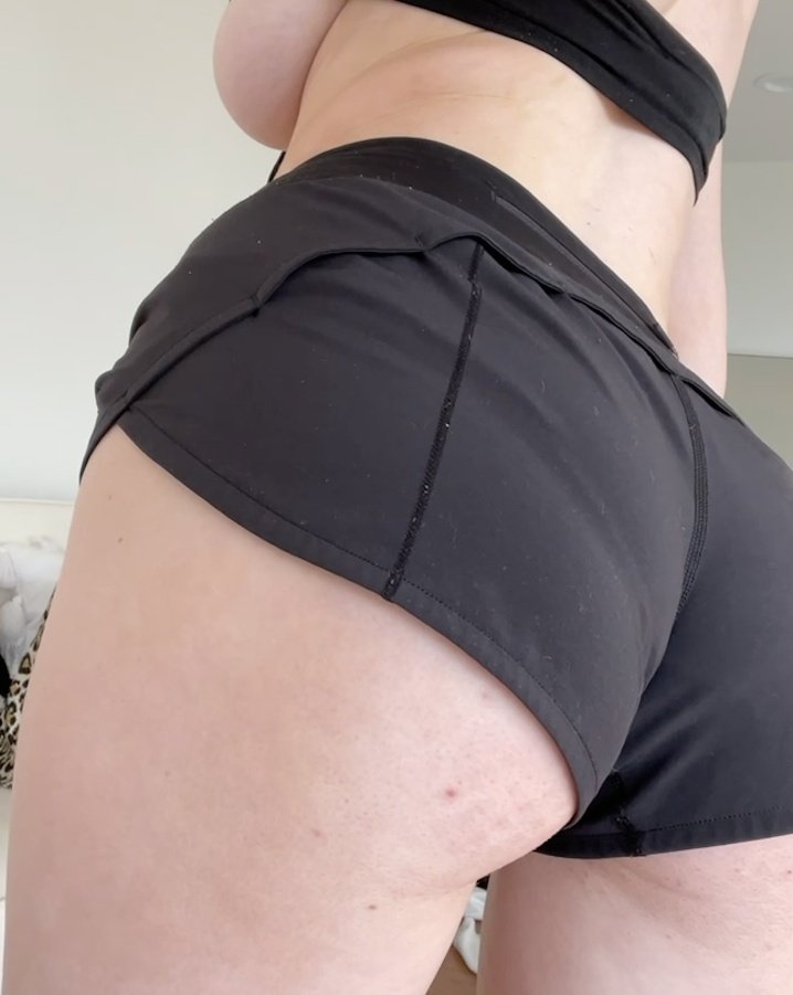 Vem de dm vem!
conteúdo+18
vendedora de pack