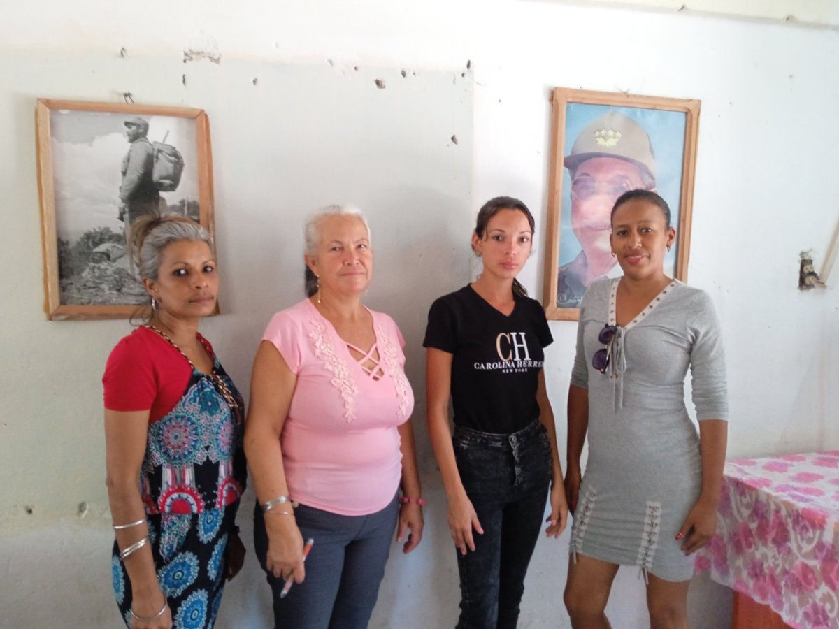 ArevaloDailenis's tweet photo. Continúa en #TercerFrente proceso de categorización de nuestros docentes con derroche de profesionalismo y sabiduría. 
@CubaMined
@MarielaDouglas1
#dmetercerfrente
#CubaMined
#DpeSantiago https://t.co/pGB8NW2wTA