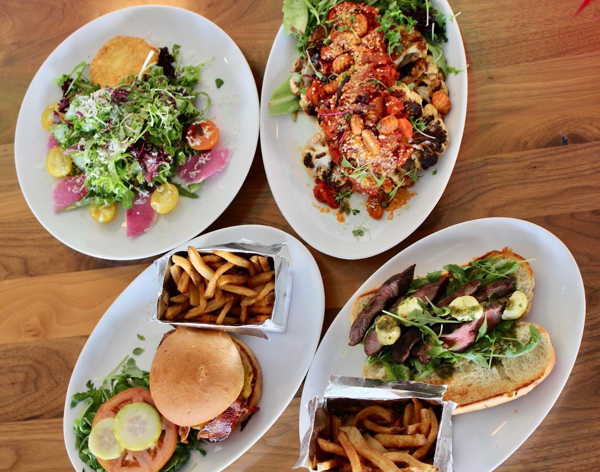 GrandCentralPSP's tweet photo. Reubens and salads and sliders, oh my! It’s an Oz-like journey of daytime deliciousness at Grand Central Palm Springs! Enjoy burgers, sandwiches, salads, soups and desserts for lunch: served everyday ‘til 3pm.

https://t.co/vIQoE8DZ6F https://t.co/mwOba2ybo8