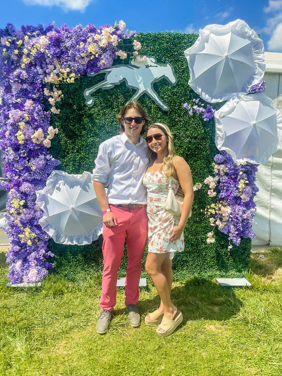 UC ΒΘΠ tweet media