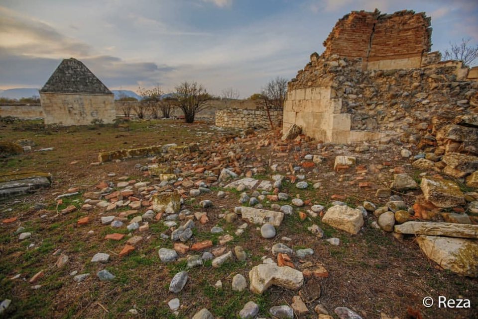 AzDelUnesco's tweet photo. 1/3 #TodayInHistory / April 18 was proclaimed International #MonumentsDay by UNESCO General Conference in 1983. On this day, we would like to draw your attention to the purposeful &amp; systematic destruction of #Azerbaijan/i heritage https://t.co/SPfrIQ78UM