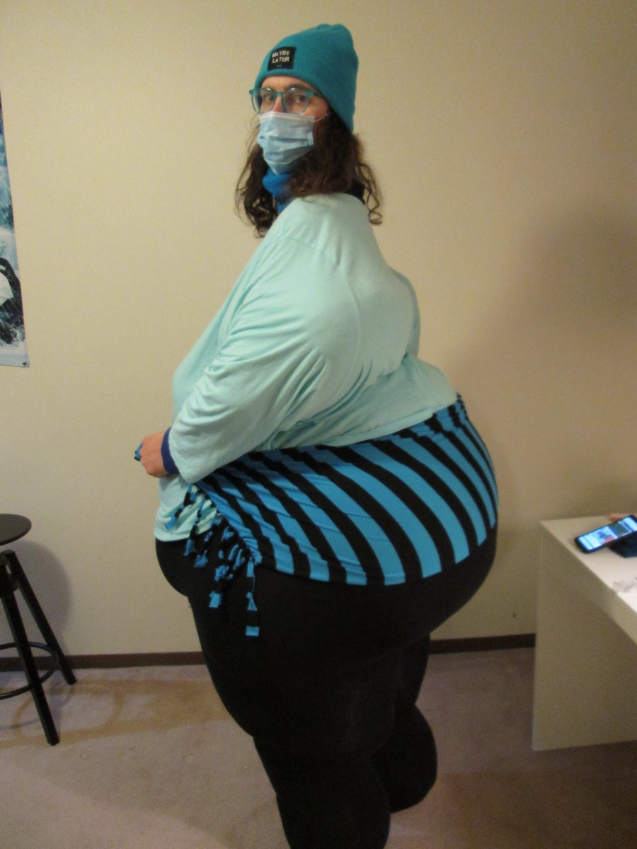 paddingjoanne's tweet photo. Packing on those pillow pounds

#wannabefatgirl #fatsuit #ssbbwbelly #instafatty https://t.co/kMoBcgy7hs
