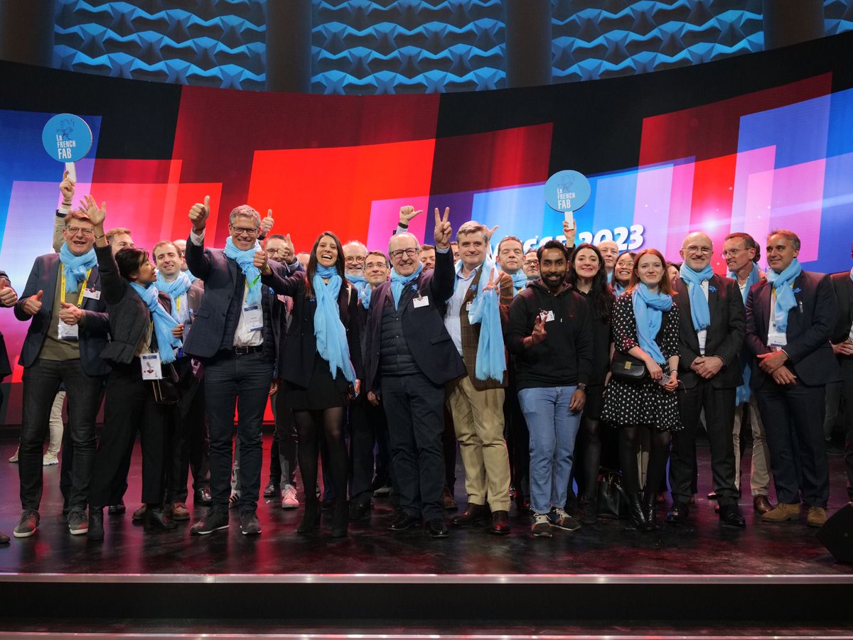 LaFrenchFab's tweet photo. 🐓 L'immersion dans l'innovation industrielle continue pour la mission #LearnAndPick au salon @hannover_messe ! 🇫🇷 

#FrenchFab #Industrie #TechInFab https://t.co/g2T1Ya1MLY
