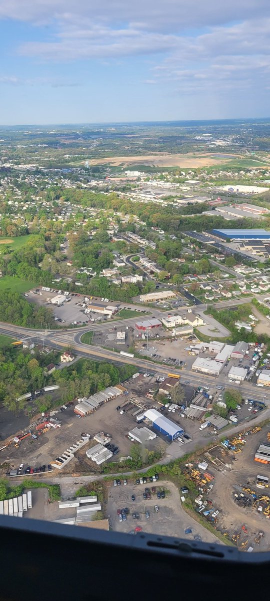 Mrs. Outlaw tweet media