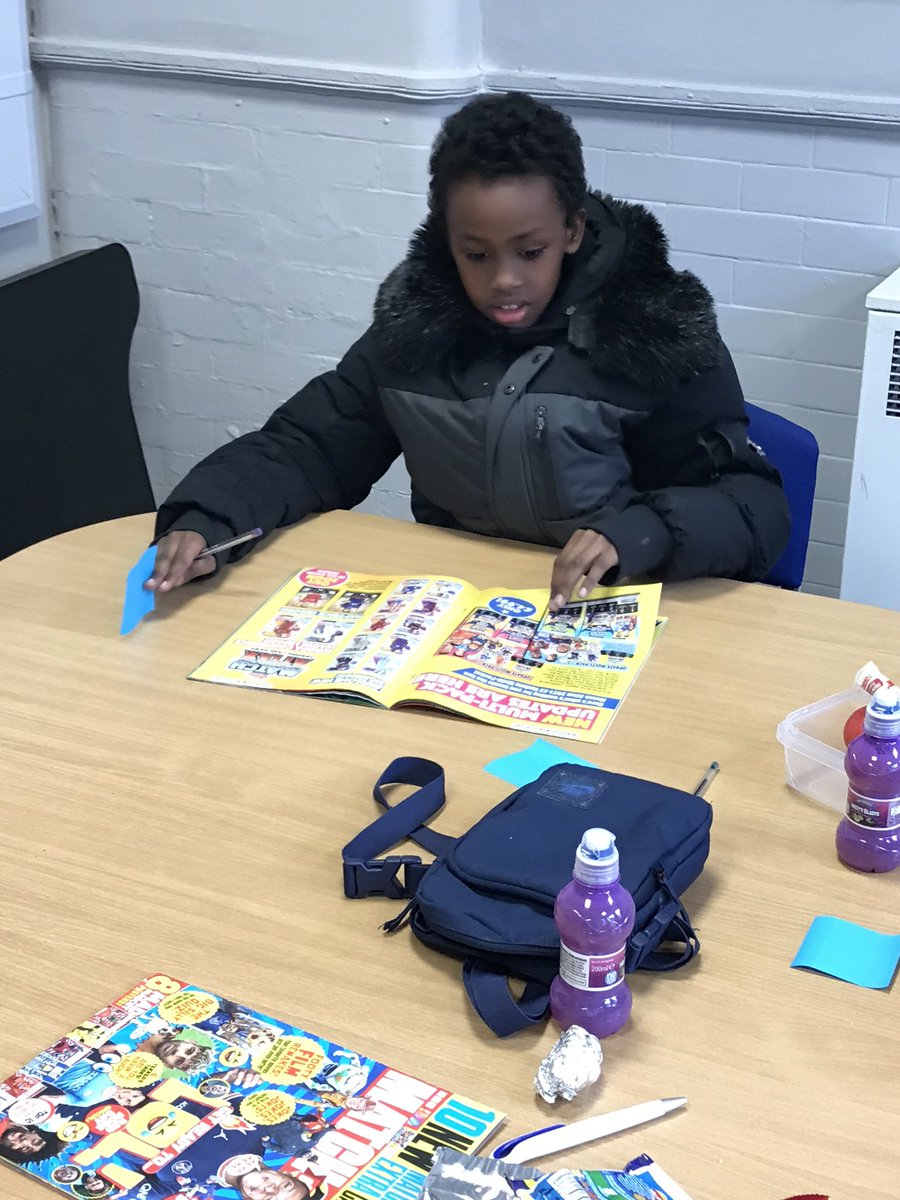 AyresomePrimary's tweet image. Our debate over lunchtime was interesting as Y6 got to grips with some football focussed reading while trying to explain to Mrs Haylock that they believe @Boro could overtake her team of @SheffieldUnited ⚽️ #engagedtoread #footballantics Well done 👏 @AdAstraTrust @MiddlesbroSGO