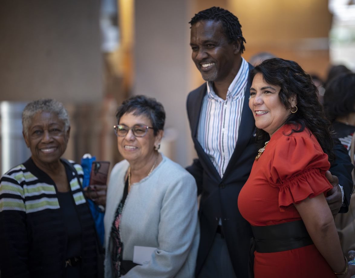 Councilwoman Laura Pastor tweet media