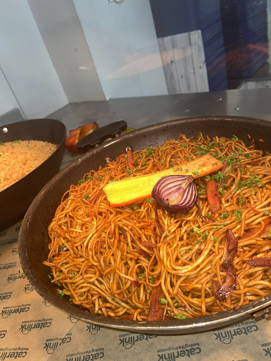 ColinPort1's tweet photo. Good to get back in the groove today with some tasty
Street food ๐ฅ ๐๐hope ow one missed out๐คฉ
#lovefood #mrcolinsrecipes #caterlink @McrAcademy @MichelleMahlik @sturner1970 @JoanneNunney @Chef_Bailey1 https://t.co/0dTyajOXK9
