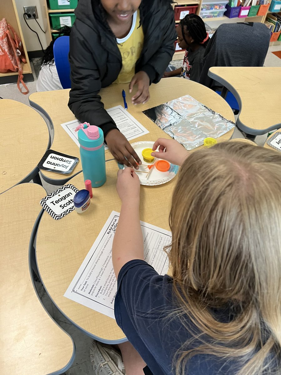 MsBennettROSA's tweet photo. “I’ll huff and I’ll puff and I’ll blow your house down.”

Student collaborated to make houses that could withstand Big Bad Ms. Bennett. Learning about how object move based on changes in force or mass. 
@ROSArockets 
#UNSTOPPABLE https://t.co/gCC8tGg05G