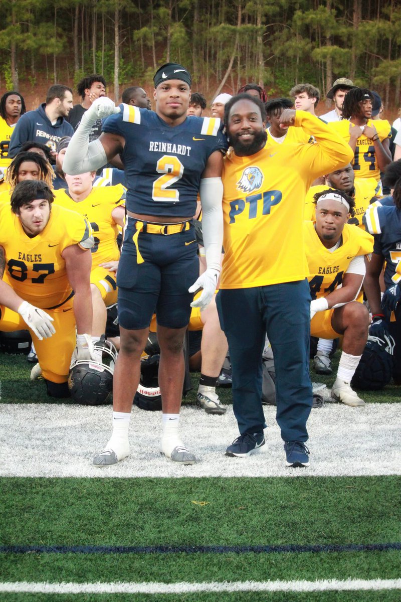 ReinhardtFB's tweet photo. 2023 spring awards for offensive and defensive MVPs, most improved and OL/DL MVPs! https://t.co/ZXM4gyVXXg