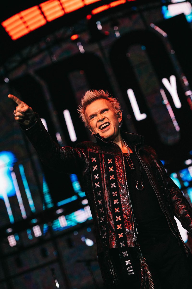 Billy Idol (@billyidol) on Twitter photo IDOL LIVE: HOLLYWOOD FL:SEMINOLE HARD ROCK CASINO:
I’m here to rock n roll reigniting our tour here tonight! Idol classics and more … b loud! See ya later 📸 <a href="/aldenbonecutter/">Bonesmasher</a> IDOL LIVE: HOLLYWOOD FL:SEMINOLE HARD ROCK CASINO:
I’m here to rock n roll reigniting our tour here tonight! Idol classics and more … b loud! See ya later 📸 <a href="/aldenbonecutter/">Bonesmasher</a>