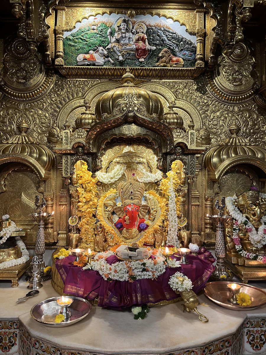 SVTMumbai's tweet photo. 🙏 गणपती  बाप्पा मोरया 🌺मंगलमूर्ती मोरया 🙏१८/०४/२०२३ 
🙏Ganapati Bappa Moraya 🌺 Mangalmurti Moraya  🙏18/04/2023 https://t.co/jrXXxdYvqW