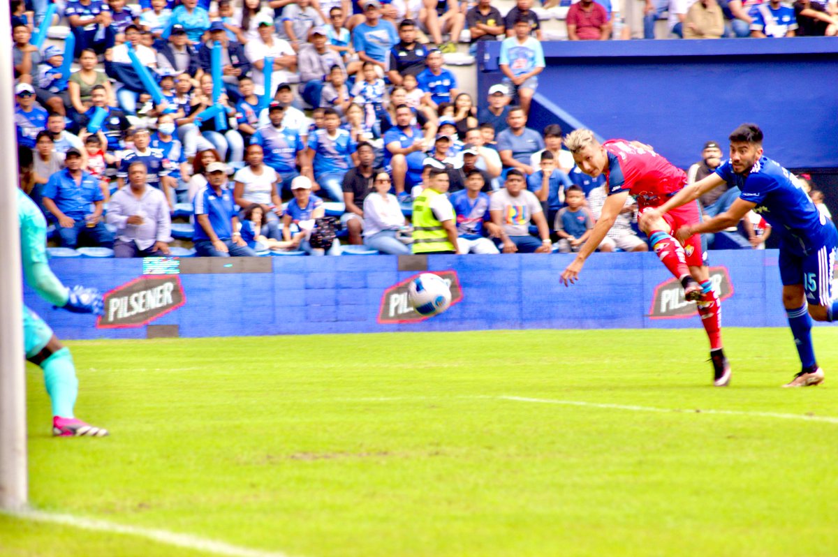 Volvimos al triunfo , a seguir así equipo 🙏⚽️💪 <a href="/elnacionalec/">Club Deportivo El Nacional</a>