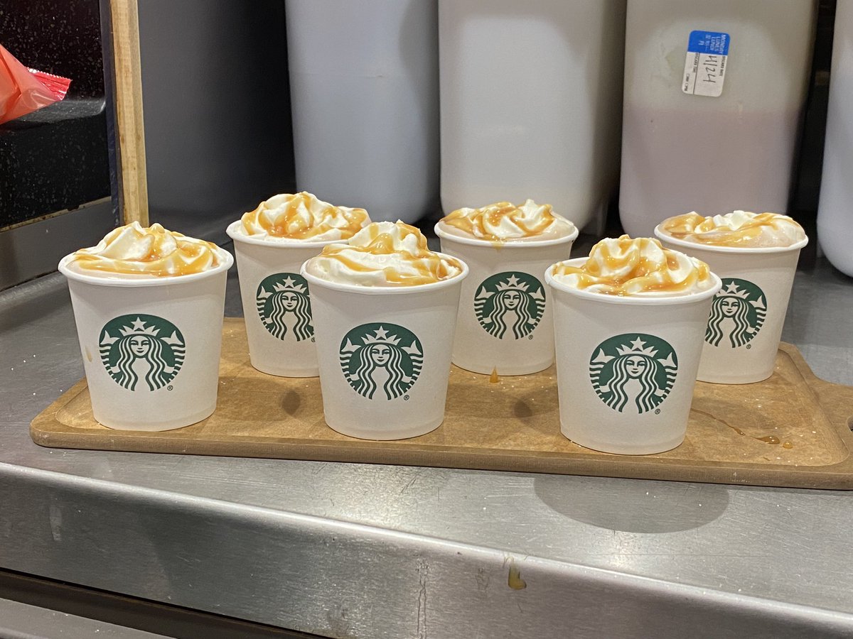 Target_Starbucks_0347 tweet media