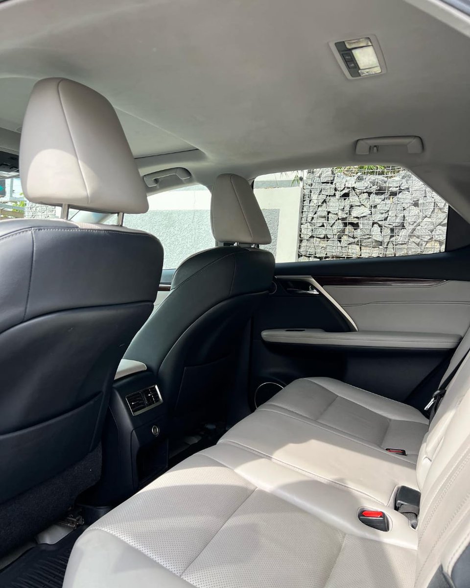 CarsConnectNG's tweet photo. 🤳 LEXUS RX 350
◐➖➖➖➖➖➖◑
      Keyless Fullest Options
▫️Year: 2016/2017Model
▫️Status: Foreign Used
▫️Duty: Fully Paid 
▫️Price: ₦25M 💥..negotiable
▫️Location:Abuja  🇳🇬

Call ☎/WhatsApp 📩 : 08068278079
🇳🇬Nationwide Delivery ✈🏠
Pls Rtw🙏
 #ALjufu #Cars #CarsConnect https://t.co/4wzFzIic4P