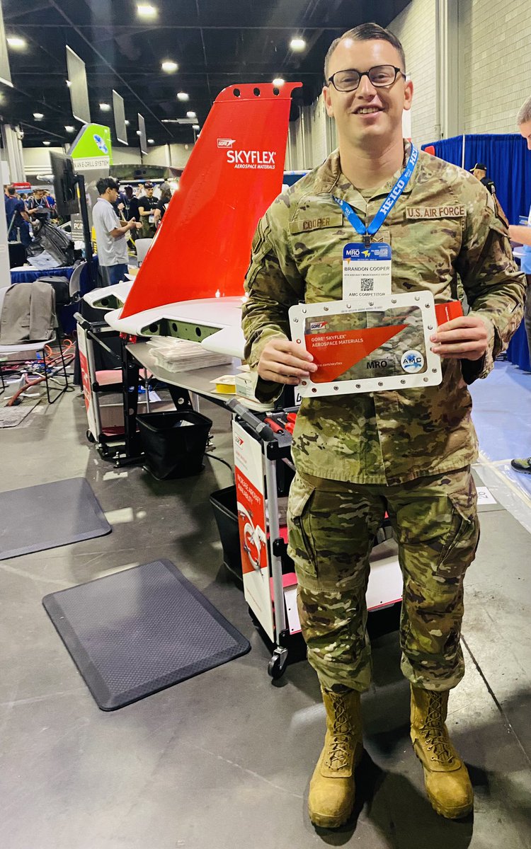 GoreSkyflex's tweet photo. All smiles for fast and easy installs with GORE® SKYFLEX® Aerospace Materials @amcaero #amc2023 #maintenance #amc2023 #aerospaceanddefense #defenseindustry #aviation #MROAM #AviationWeek #aviationmaintenance https://t.co/TBMNTIVGBG