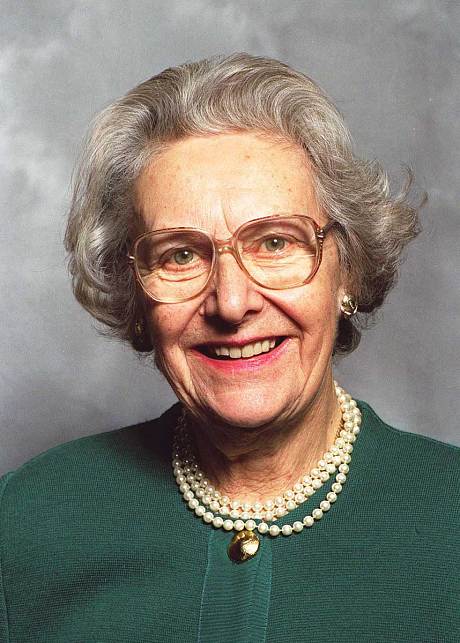 #MorningMorsels

Beryl Platt, Baroness Platt of Writtle, was born in Leigh-on-Sea, Essex on this day in 1923. She was the founder of Women into Science &amp; Engineering and one of the first woman aeronautical engineers in the U.K. during World War 2.

#HERstory
#WomeninSTEM