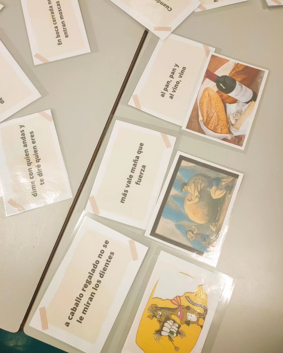 Hoy los Terminales #llcerespagnol🇪🇦 de <a href="/LyceePissarro/">Lycée Camille Pissarro</a> han recibido a los alumnos de secondes futuros alumnos de la especialidad.
Y con motivo de la #semanadelaslenguas hemos trabajado sobre los refranes españoles 
<a href="/EspAcVersailles/">Espagnol_AcVersailles</a>