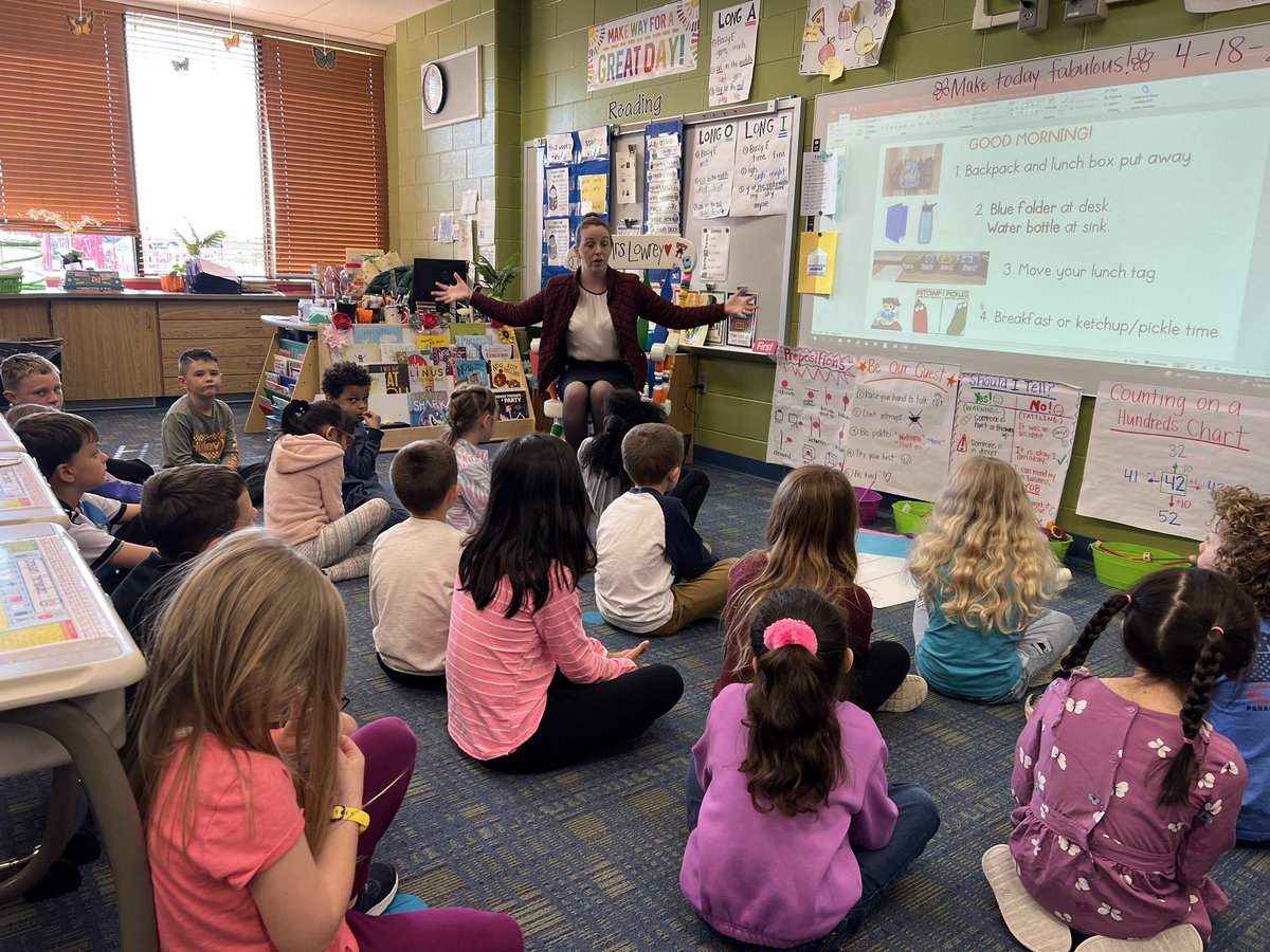 MrsMarshallTSC's tweet photo. @WES__Sweet ‘s Woodland Owls growing &amp; learning with @ConsciousD ‘s Katie Ahearn this morning!
@TSCBrainBrigade #TSCSchools #TSCMind #CDatTSC https://t.co/iXTIFr7Dxr