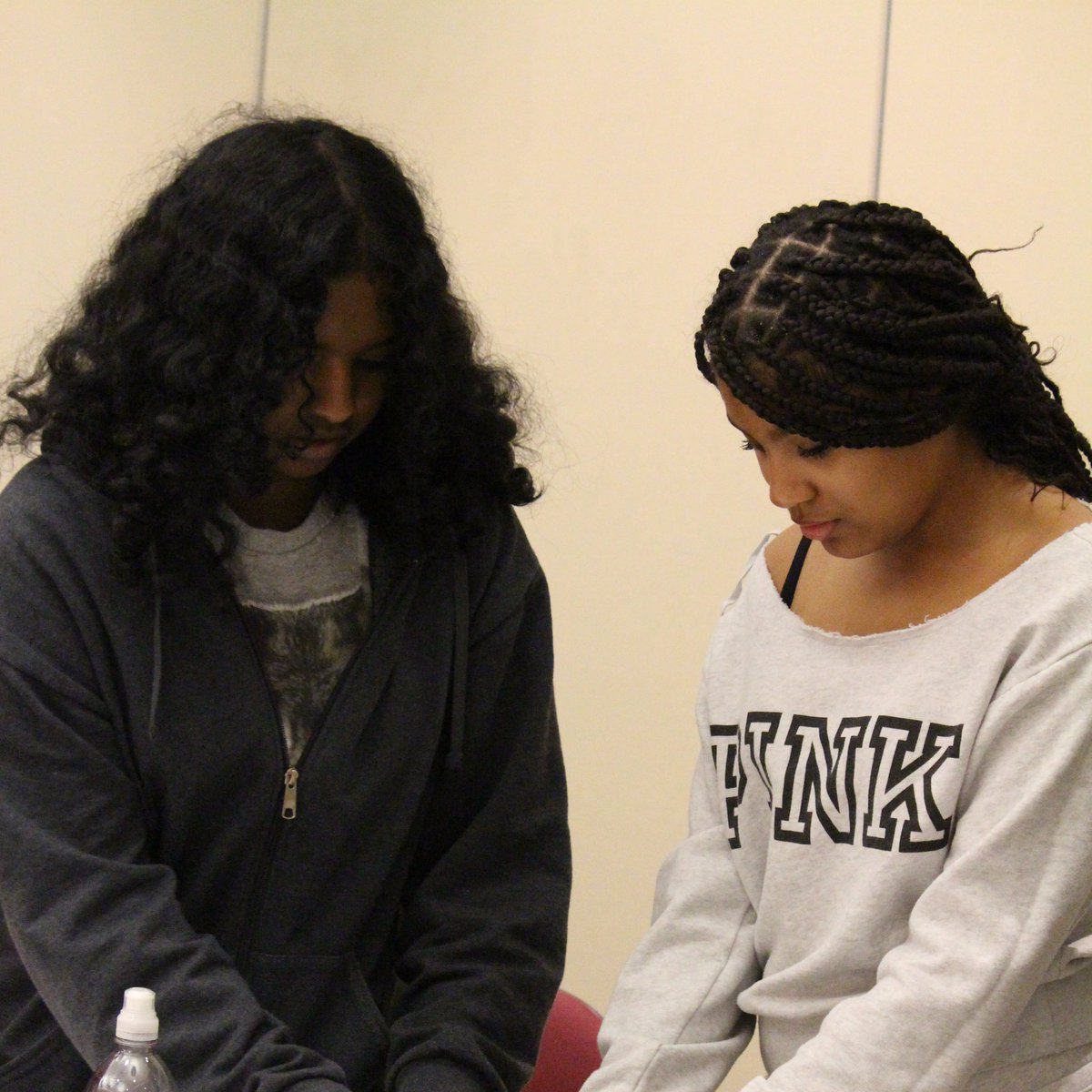 ChristaJ_Edu's tweet photo. Now Loading New Leaders!!! Today's FAM Executive Board Onboarding is an opportunity for student leaders to pass the torch 🔥to other student leaders!

How do you set your students up for leadership success? https://t.co/500UKK6aUX