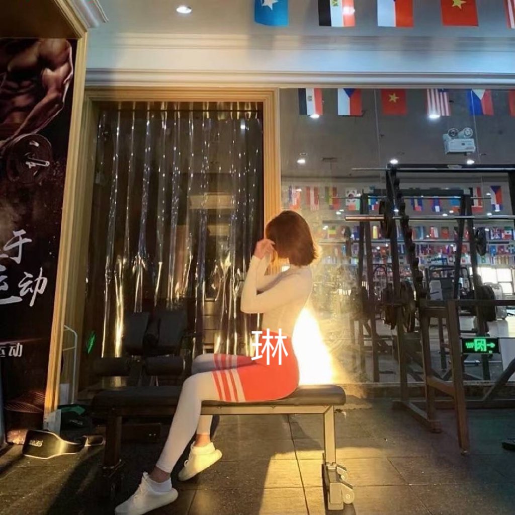 Lh1997Lh's tweet photo. 哈喽 https://t.co/1hgGGFEl4P