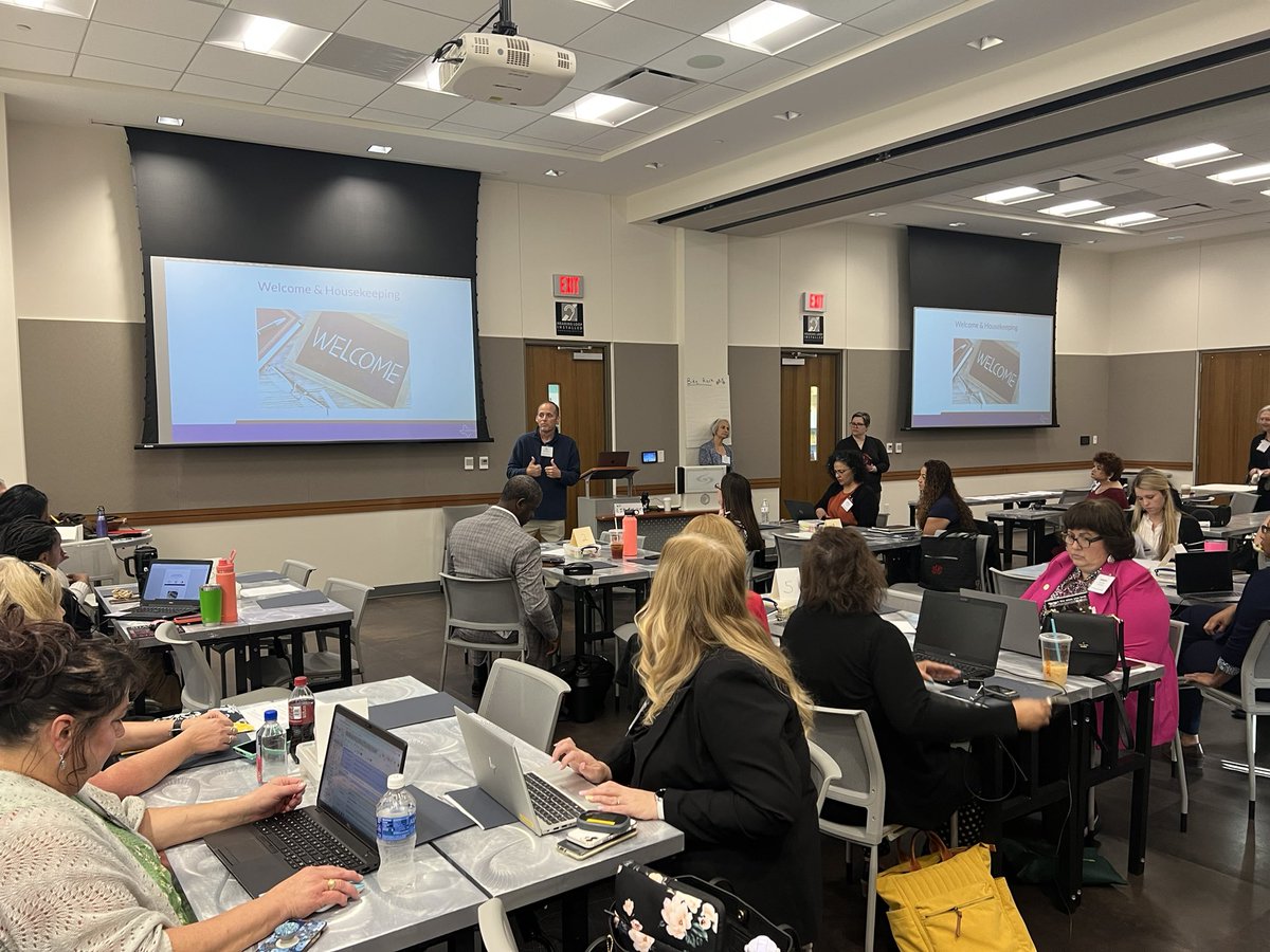 Mike__Saenz's tweet photo. Career Pathways Professional Development Center 2023 spring Workforce Integration Academy cohort #1 @CPPDC #Arlington #TWC https://t.co/nat2FjH9HO