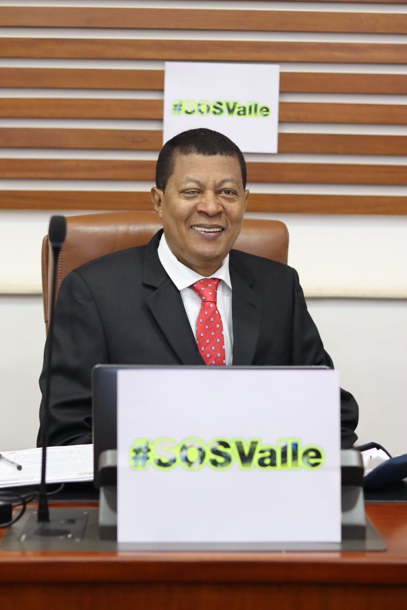 ProfeGonzalezH's tweet photo. Estamos en el control político a la @UNGRD en la Comisión VI de Cámara. Haremos un llamado contundente por la situación que vive nuestro departamento por cuenta de la ola invernal. Únete a este tema con el #SOSValle.
Conéctate al debate aquí 👉🏾https://t.co/Y900FMfZOX https://t.co/uApBQhreWy