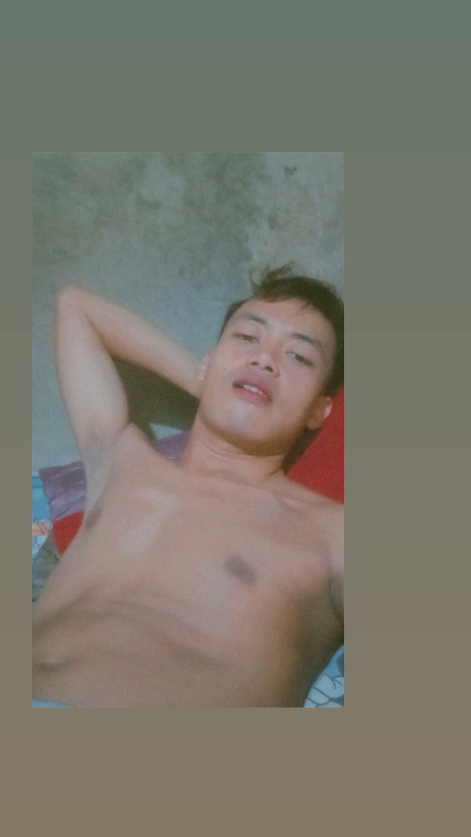 alanpraja's tweet photo. Silahkan komentar nya#Gayjawatimur#semeTuban#π|√`× https://t.co/xpAWGqFE1k