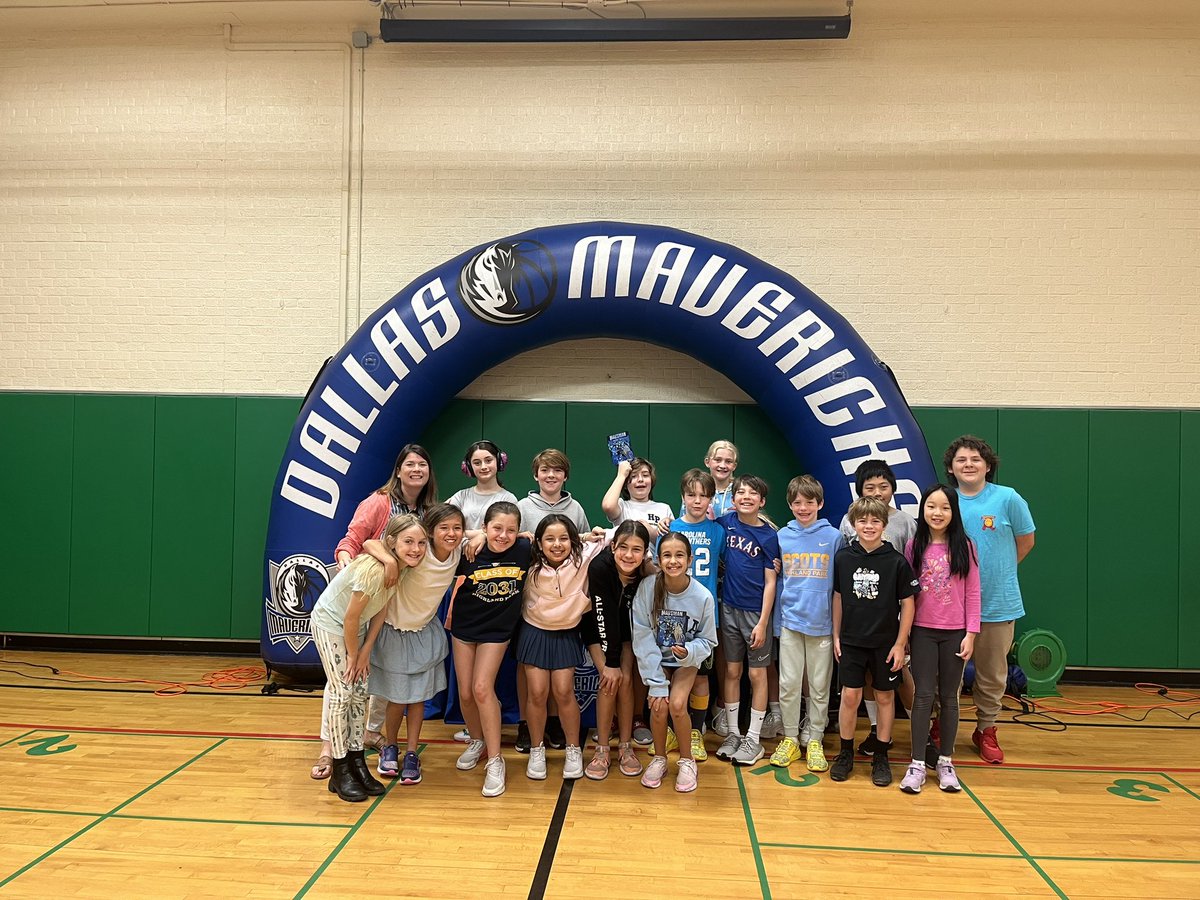 LeaRayHPISD's tweet photo. Thank you!! We loved the Pep Rally! We are ready to Slam Dunk the STAAR! @deepintheheartofArmstrong https://t.co/JtdKaiVTQr