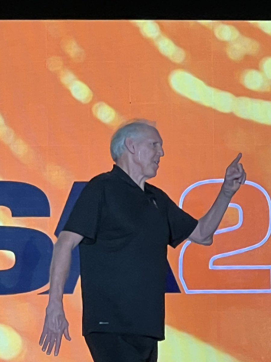 LeadSmartCEO's tweet photo. Bill Walton Keynote

Fantastic motivator

Fused back and ankles 2 new knees

Can’t slow him down

#ISA23 https://t.co/zAnLYB0exV