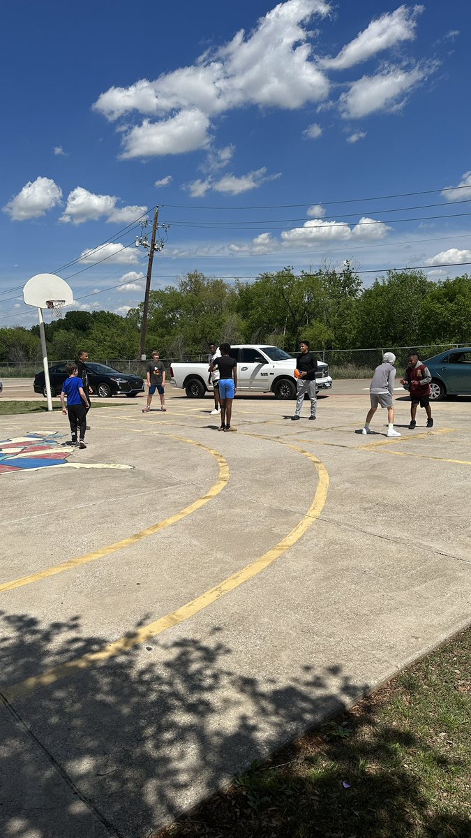 Johnathan Rodgers tweet media