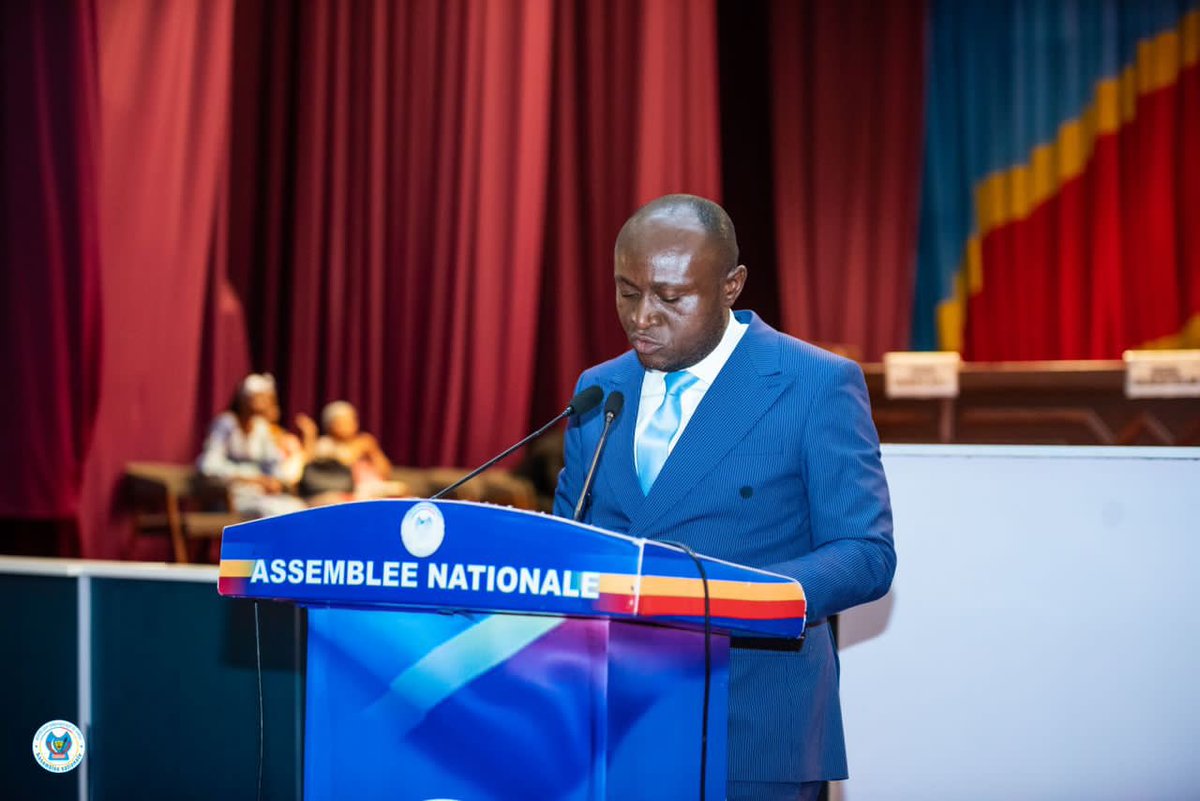 AssembleeNatRDC's tweet photo. #Assemblée_nationale : la plénière déclare recevable la proposition portant procédure pénale. 

La proposition de loi a éte  déclarée recevable au cours de la plénière de ce mardi 18 avril et l'a envoyée à la commission PAJ pour toilettage et enrichissements. https://t.co/sn6AQM6aew