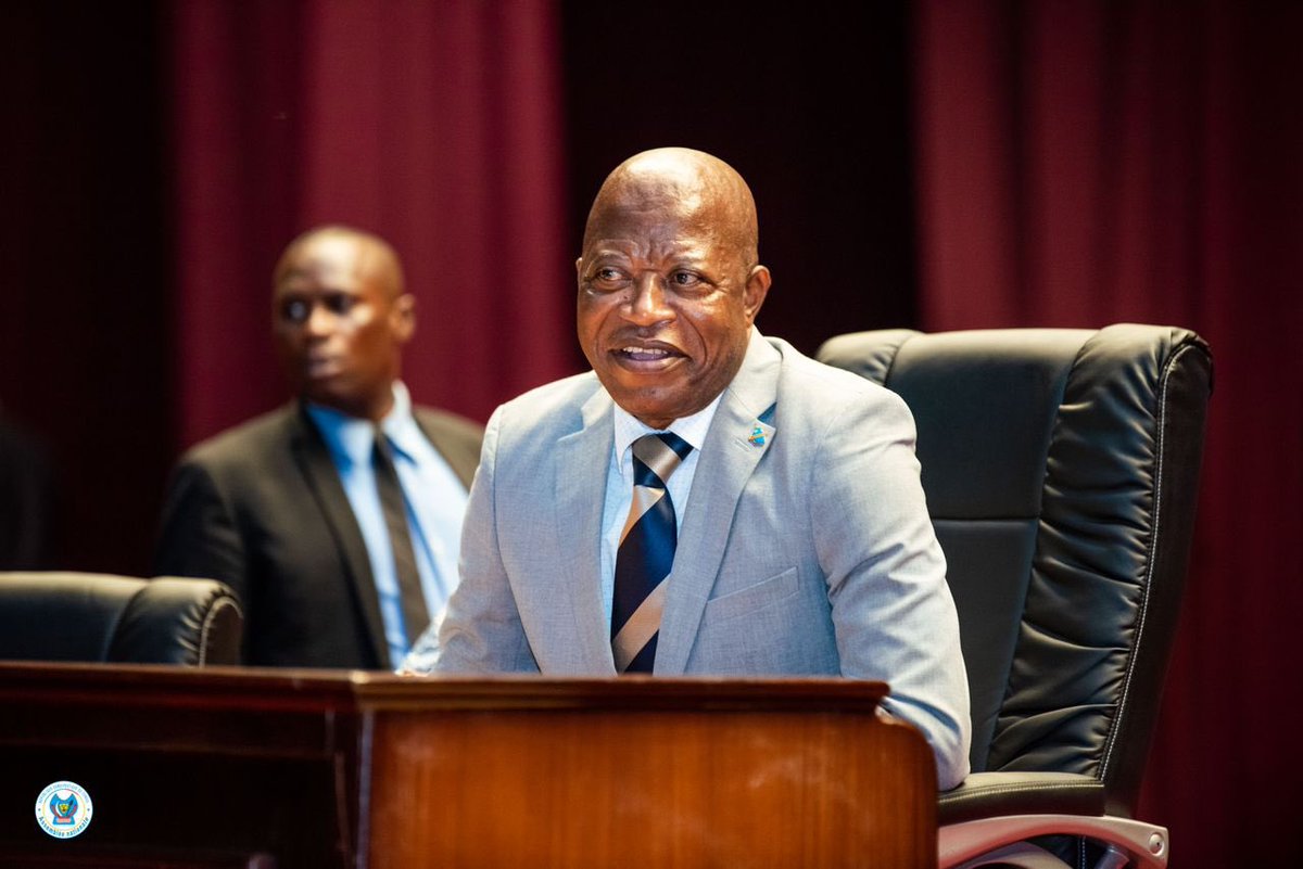 AssembleeNatRDC's tweet photo. #Assemblée_nationale : la plénière déclare recevable la proposition portant procédure pénale. 

La proposition de loi a éte  déclarée recevable au cours de la plénière de ce mardi 18 avril et l'a envoyée à la commission PAJ pour toilettage et enrichissements. https://t.co/sn6AQM6aew