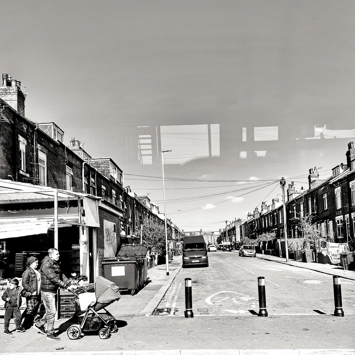 #Leeds you have a certain appeal - that I can’t deny #takenonaiphone #iPhone13Pro #snapseed <a href="/snapseededitors/">Snapseed Editors</a> <a href="/Apple/">Apple</a> <a href="/TPGallery/">The Photographers' Gallery</a> <a href="/PeopleofLeeds/">People of Leeds</a>