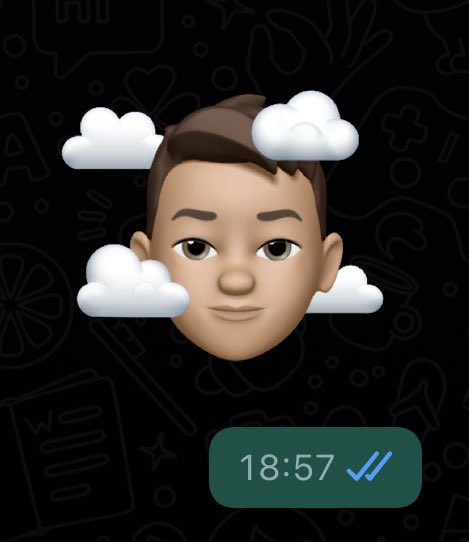 gianIuca's tweet photo. Resting bitch face + testa tra le nuvole: se questo non sono io https://t.co/sZaEhrP3dE