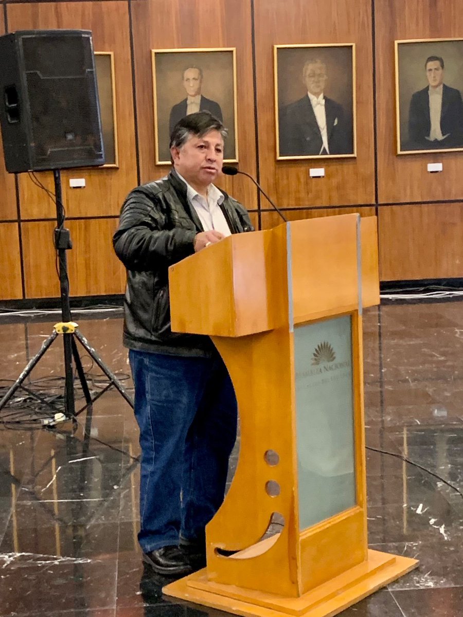 P_CiudadanaAN's tweet photo. Contamos también con la participación del Coordinador Nacional de la #CUCOMITAE, un representante de @lacamaradequito, @GabrielaEndarade de la @VoxFundacion , y varios delegados de los trabajadores minoristas del Ecuador https://t.co/hAPWeLg3Km