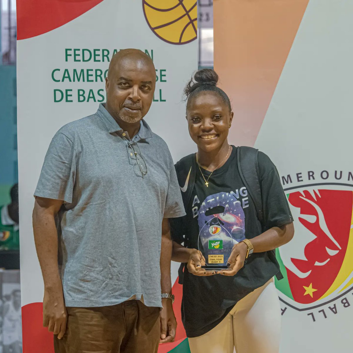 FECABASKET's tweet photo. MVP de la 1ère journée du #Final4 chez les dames.💥🙌🇨🇲🎯
#CNESD #elitesd2023🏀🇨🇲 #FibaAfrique #Douala #Yaounde #cameroon #getogether #Final4 https://t.co/dcRBHcc0HY
