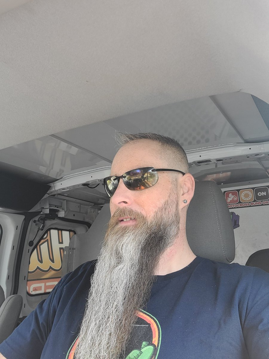 NewEnglandCryp1's tweet photo. Fresh out of the Barbers Chair.
Let's go spread some positively and knowledge!!
As well as learn a few things myself 👏 🙌
#NewEnglandCrypto #Positivity #PositivityIsAmonster #CryptoBeard https://t.co/FXdYT5Gmwg