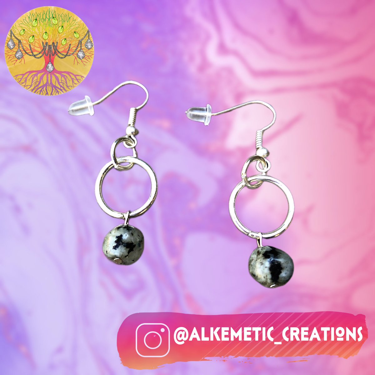angie_chacha's tweet image. Labradorite &amp;amp; Silver Circles Dangle Earrings. DM me to purchase. 

Labradorite Healing Properties:

💎 Strength
💎 Transformation 
💎 Enhances Clairvoyance 
💎 Enhances Telepathy
💎 Enhances Prophecy
💎 Confidence Control

#labradorite #healingearrings #alkemeticcreations